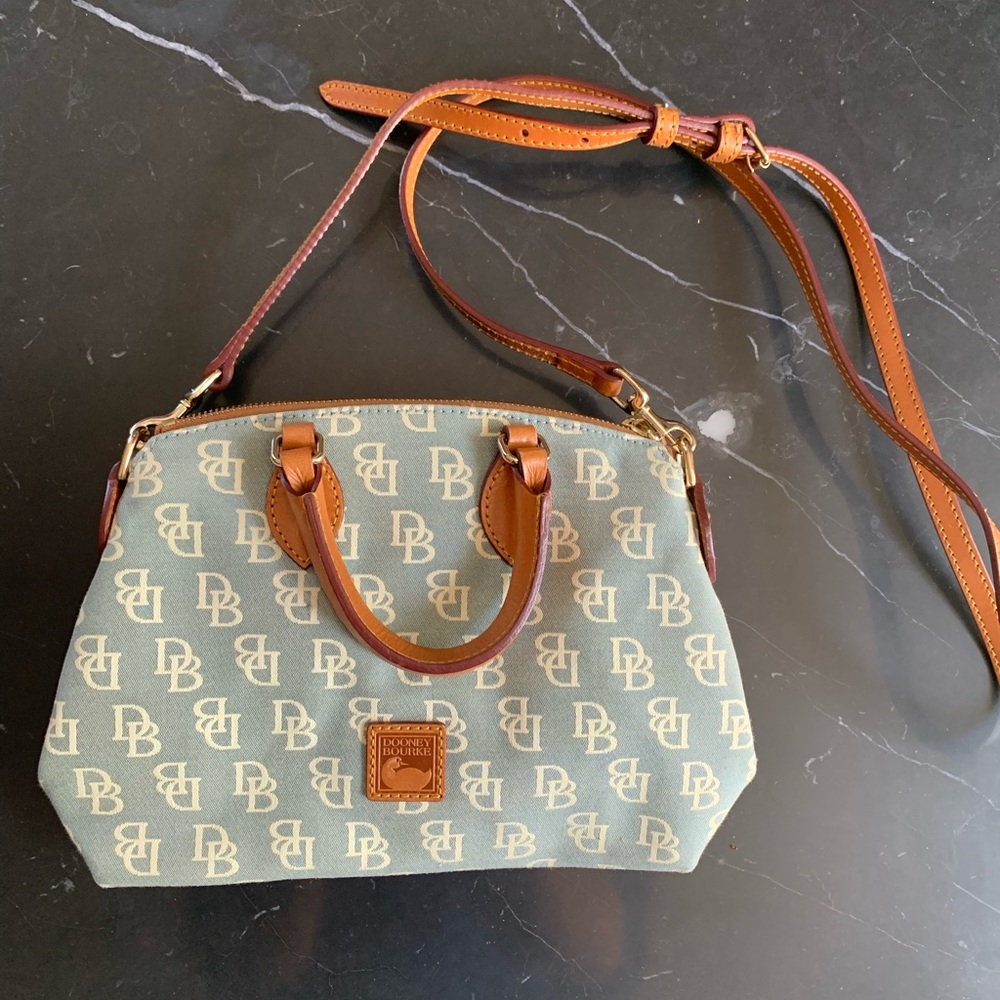 Dooney and Bourke Crossbody Purse